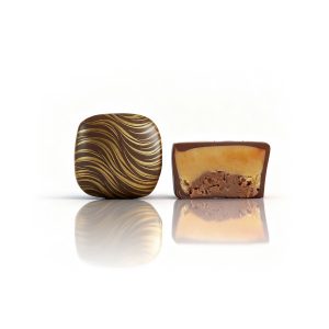 Praliné amande vanille sur praliné croustillant